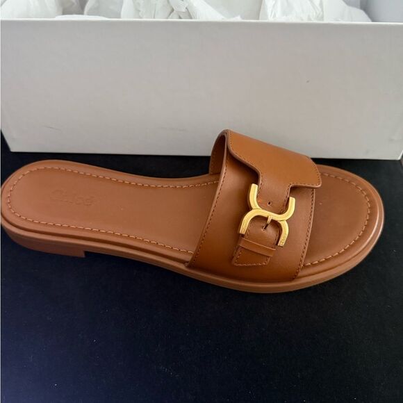 Brand new women’s Chloe Brown Slide Sandals size 40 with box - Picture 1 of 7